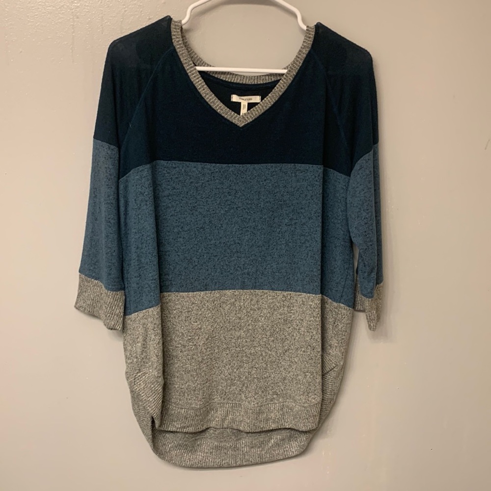 Striped 3/4 sleeve Maurice’s sweater size M
